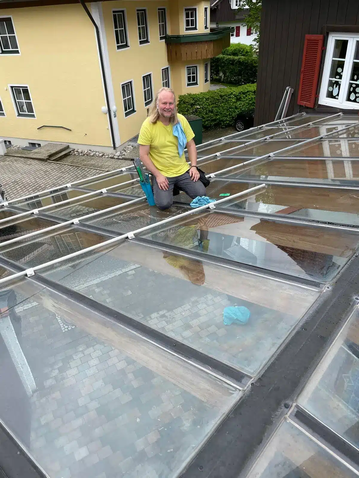 Glasdachreinigung in Übersee am Chiemsee durch Fix Fensterreinigung
